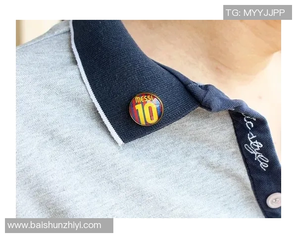 足球球星挂件针织创意设计与手工艺结合探索打造个性化纪念品